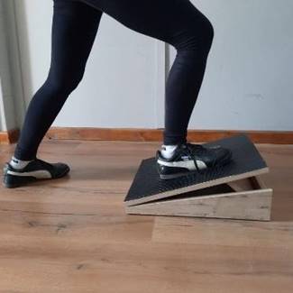 10 Effective exercises you can do with a slant board SpaceSave Slant Board 009